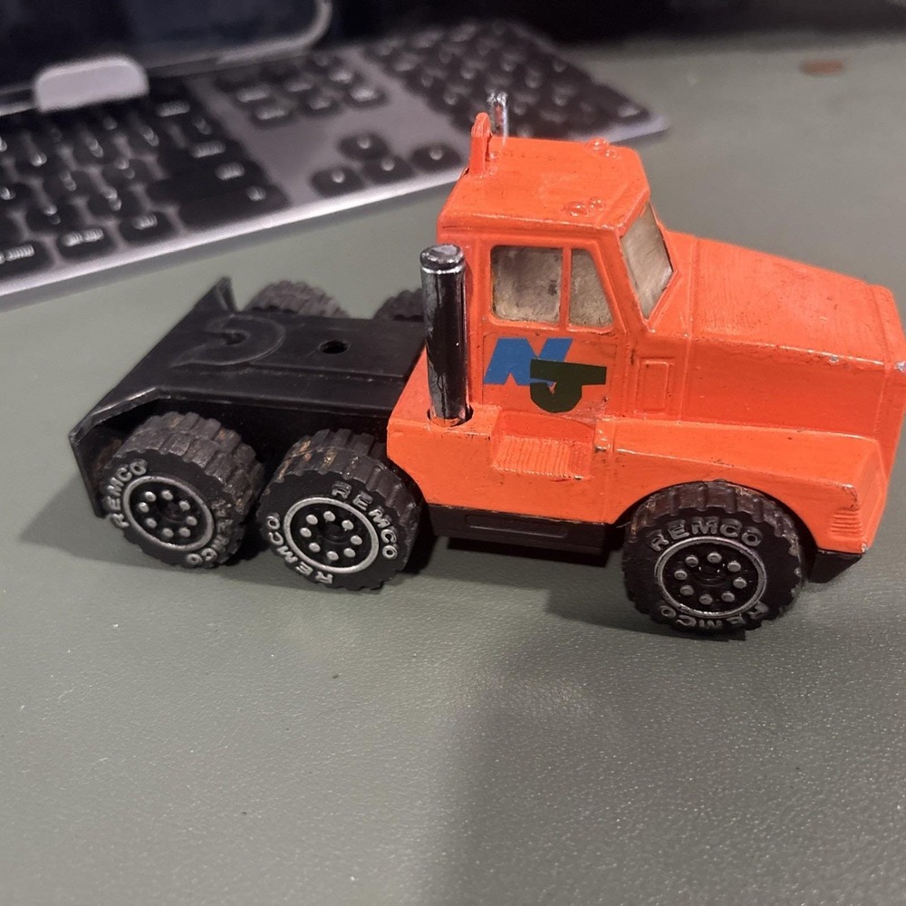Vintage 1989 Remco Toys Semi Truck Cab Orange 6-Wheel Die-Cast Made in China